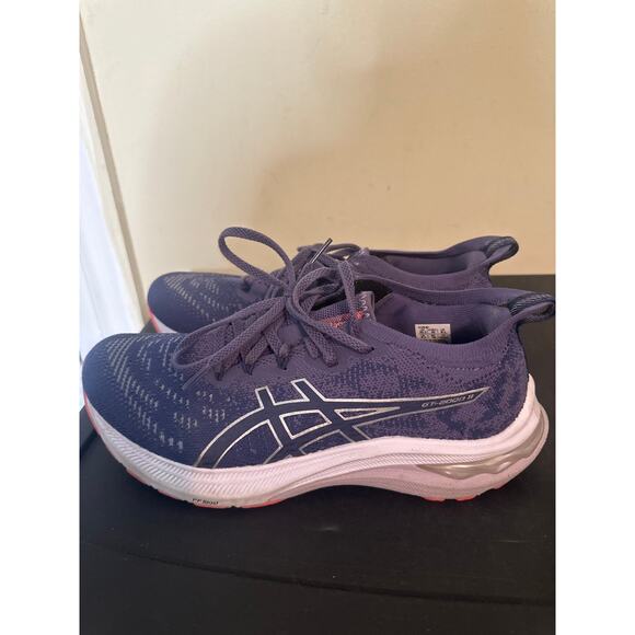 Shoes - Asics GT-2000 11 Shoes Women Size 8.5 Running m3